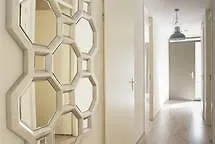 Luxury Center Two-bedroom With Private Parking *non Smoking* Apartment Rotterdam